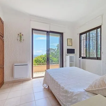 Vue Panoramique Sur Les Iles De Lerins Et La Baie De Cannes 2-8 Pers, A Pieds 4mn Saint-Raphael (Var)