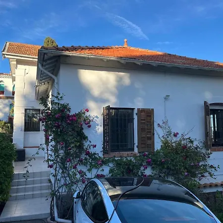 Villa Vue Panoramique Sur Les Iles De Lerins Et La Baie De Cannes 2-8 Pers, A Pieds 4mn Saint-Raphaël