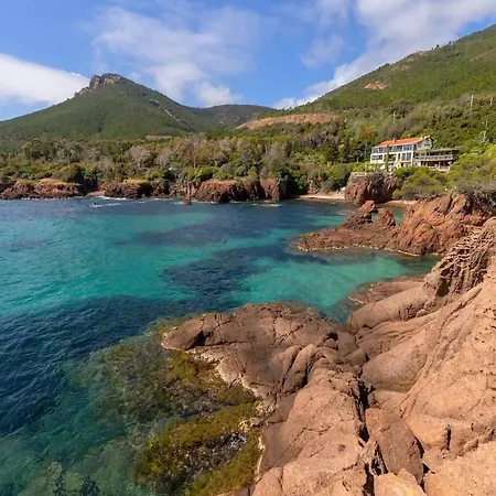 Villa Vue Panoramique Sur Les Iles De Lerins Et La Baie De Cannes 2-8 Pers, A Pieds 4mn *