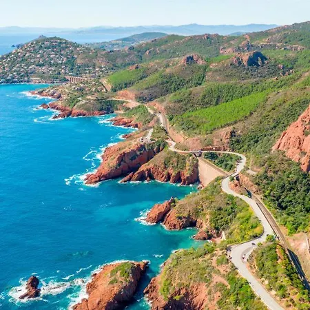 Villa Vue Panoramique Sur Les Iles De Lerins Et La Baie De Cannes 2-8 Pers, A Pieds 4mn *